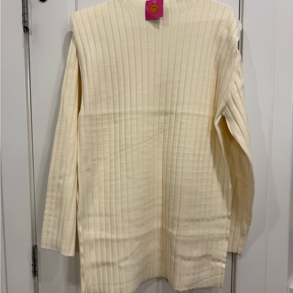 Dressed in LALA Luxe Ribbed Sweater set in Ivory - Picture 4 of 6